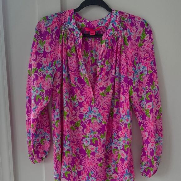 Lilly Pulitzer Silk Elsa Floral Top Size M - Picture 2 of 9